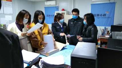 南宁市西乡塘区人力资源和社会保障局 进企业开展民族团结宣传工作